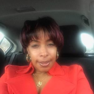 Meet your Posher, Toni